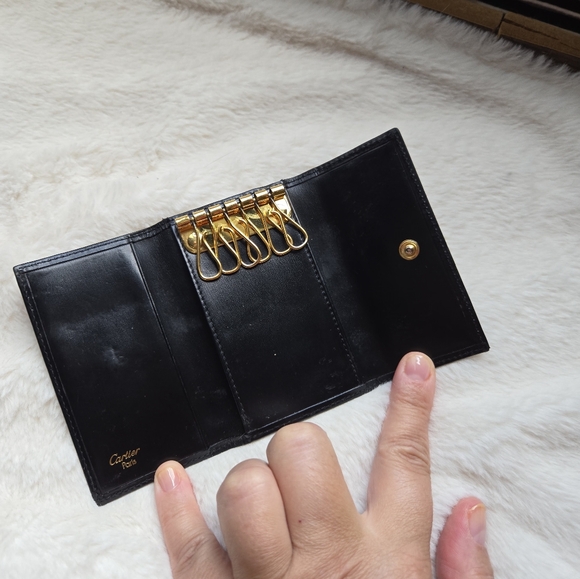Cartier key leather holder - Picture 9 of 9